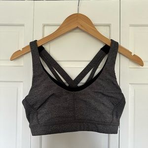 Lulu Stash N’ Run Bra